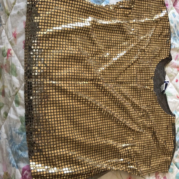 Gold tank top - Picture 1 of 1